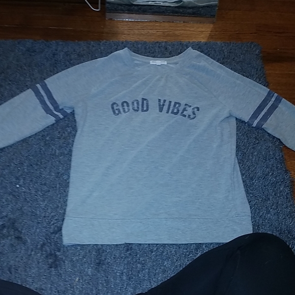 Sweatshirt - Picture 1 of 1